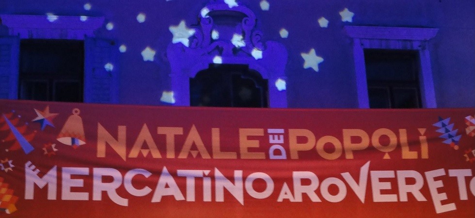Oltre cinquanta pullman a Rovereto per il Mercatino